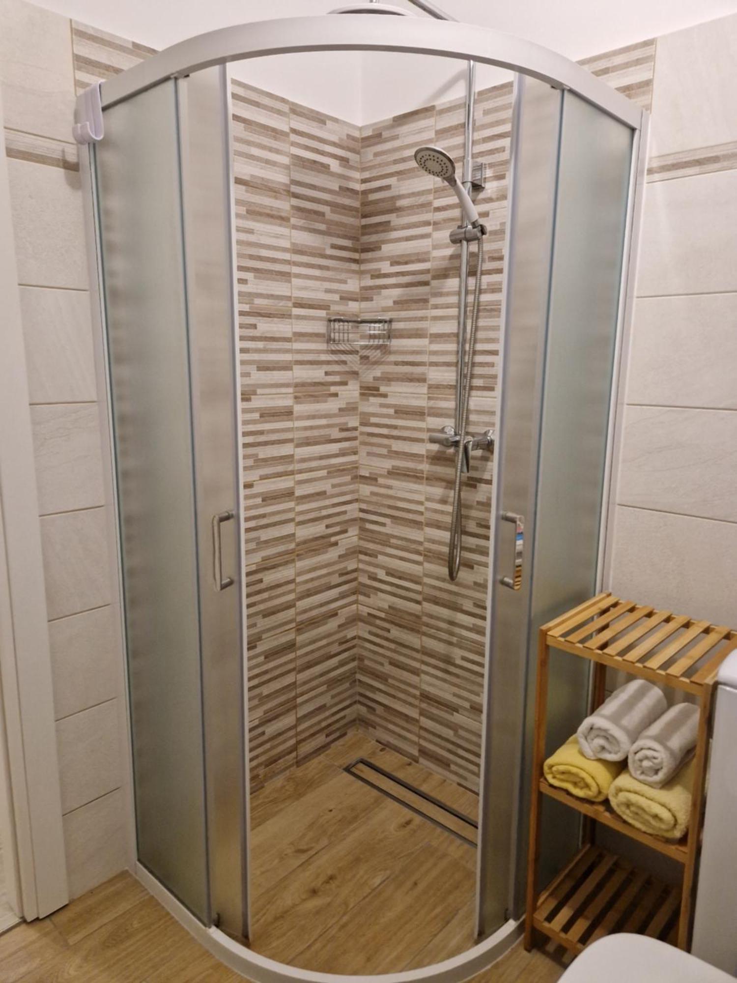 Apartments Mara Мали-Лошинь Экстерьер фото