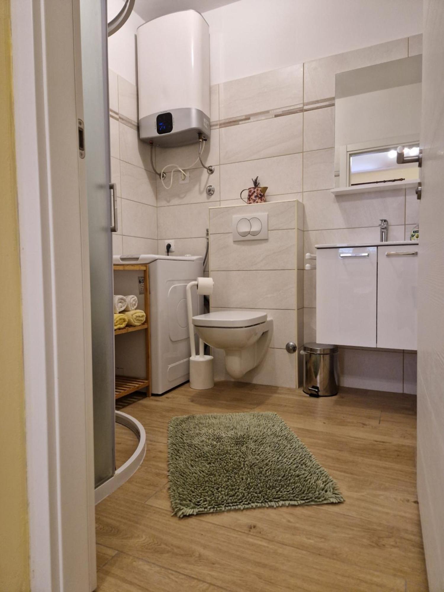 Apartments Mara Мали-Лошинь Экстерьер фото