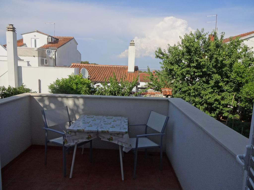 Apartments Mara Мали-Лошинь Номер фото